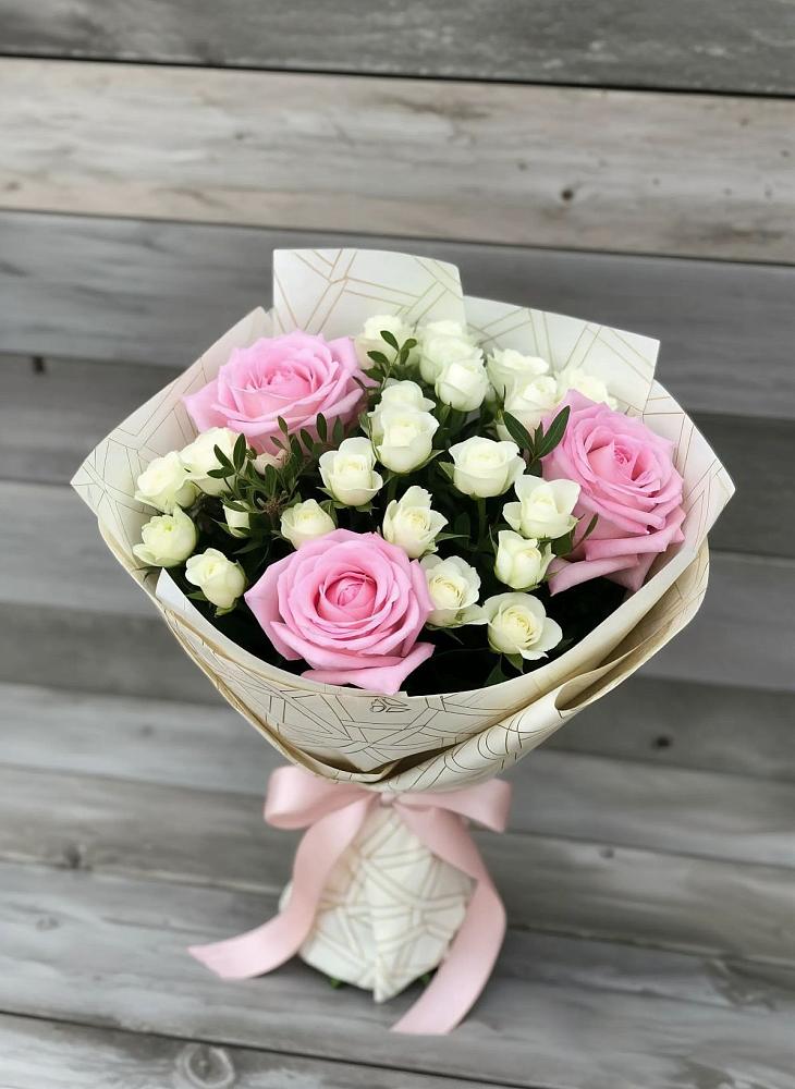 Букет цветов из: Розы в Апатитах