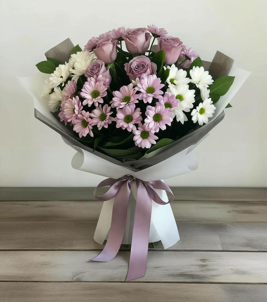 Букет цветов из: Хризантемы и Розы в Апатитах