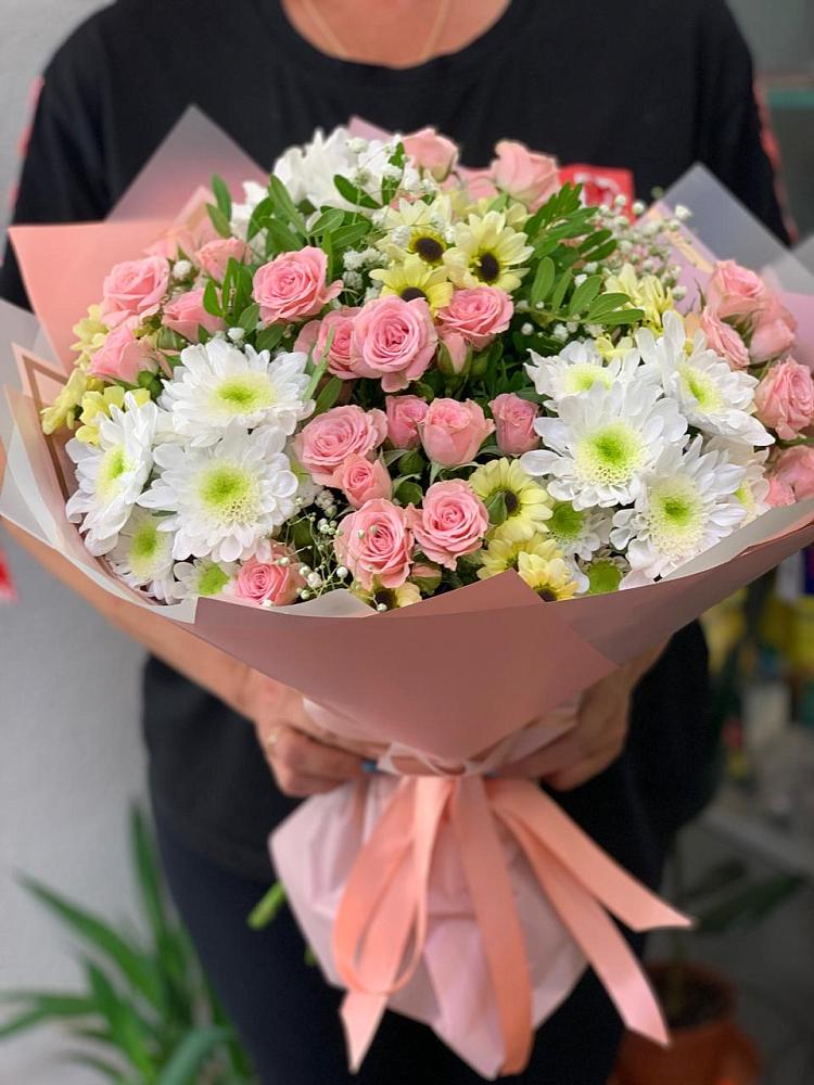 Букет цветов из: Розы и Хризантемы в Апатитах