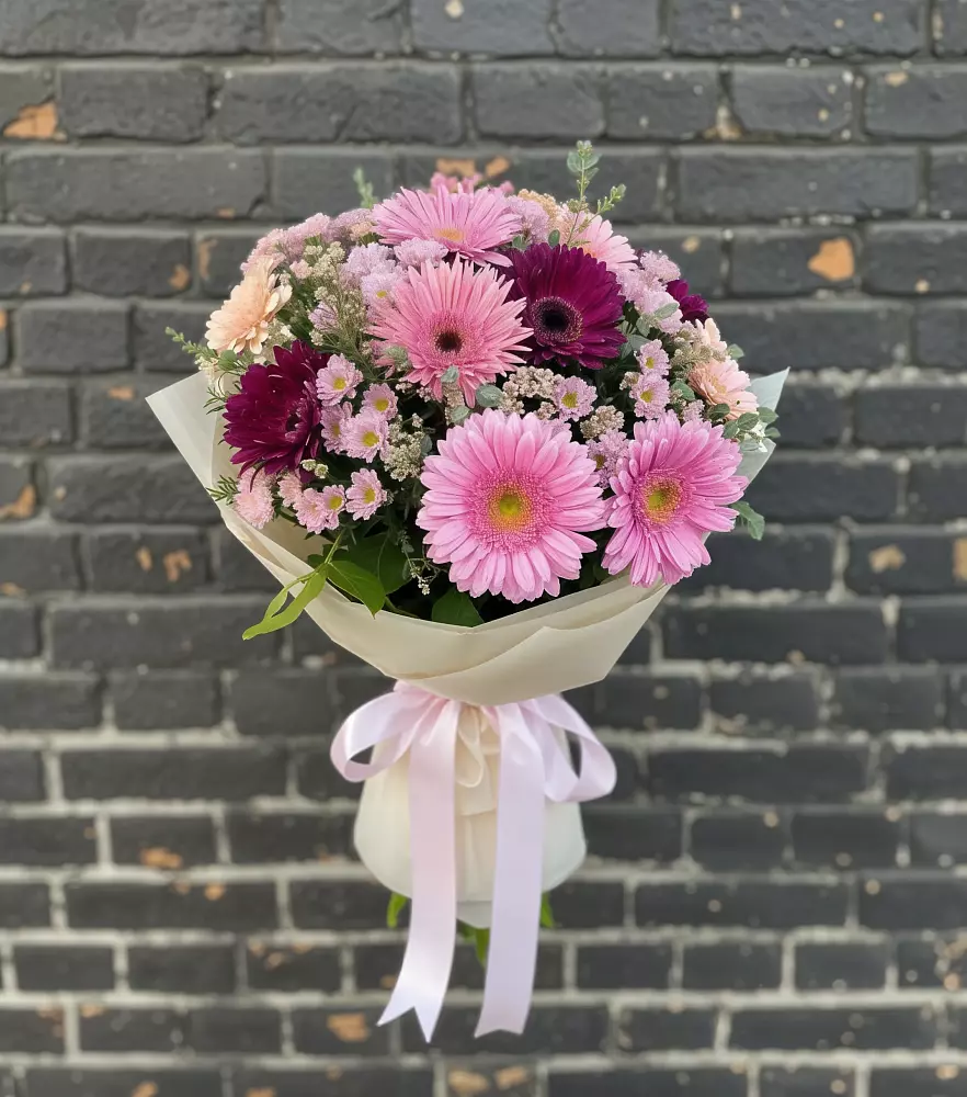 Букет цветов из: Герберы и Хризантемы в Апатитах