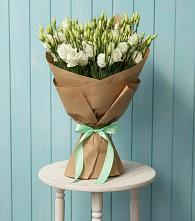 Букет цветов из:  Лизиантусы в Апатитах