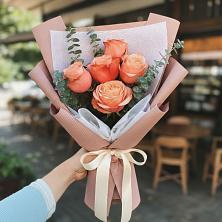 Букет цветов из:  Розы в Апатитах