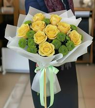 Букет цветов из:  Хризантемы и Розы в Апатитах