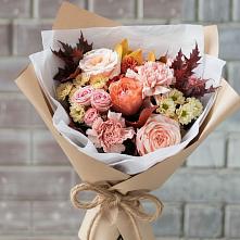 Букет цветов из:  Гвоздики, Хризантемы и Розы в Апатитах