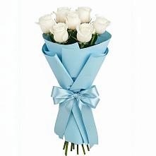 Букет 7 белых роз Проуд в Апатитах