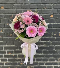 Букет цветов из:  Герберы и Хризантемы в Апатитах