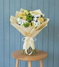 Букет цветов из:  Хризантемы и Розы в Апатитах