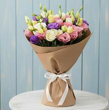 Букет цветов из:  Лизиантусы в Апатитах